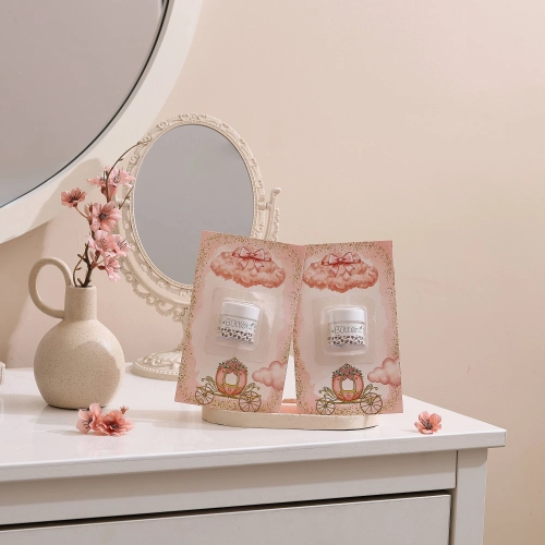 مجموعة توزيعات المواليد لون وردي بدون نصوص - ميني زبدة الجسم شيا ( 5 قطع )