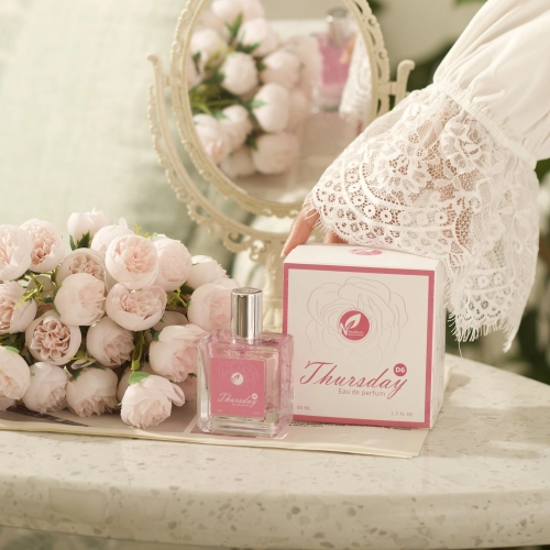 عطر الخميس D6