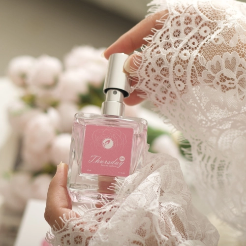 عطر الخميس D6