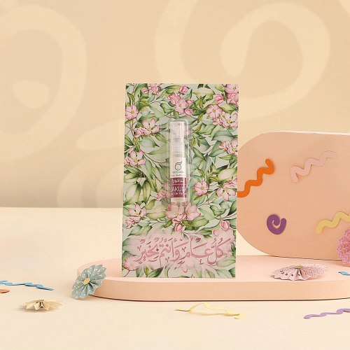 توزيعات العيد ميني عطر ساكورا - لون أخضر - كل عام وأنتم بخير ( 5 قطع )