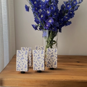 مجموعة توزيعات علبة ميني كريم اليد ساكورا (5 قطع)